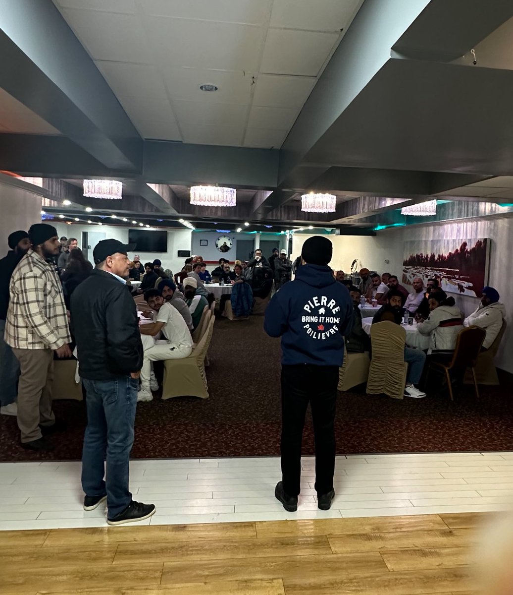 jasrajshallan's tweet image. More than 100 common sense Conservatives came joined @Webber4Confed and I to doorknock NE Calgary to help make @PierrePoilievre the next Prime Minister of Canada. 

Calgary NE wants us to Axe the Tax, Build the Homes, Fix the Budget and Stop the Crime. 

#CommonSenseCanvass…