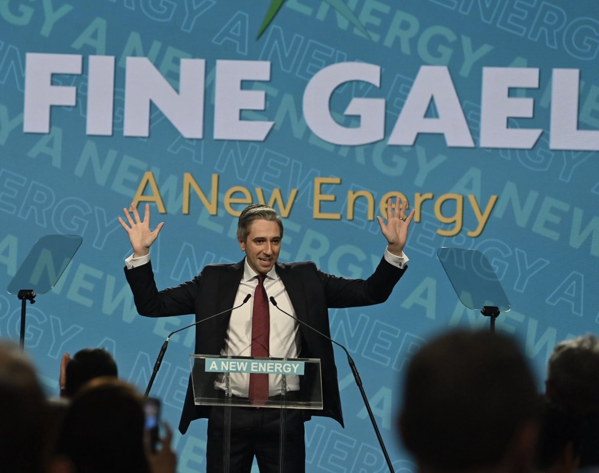 Standing ovation at the @FineGael Ard Fheis for @SimonHarrisTD on #Gaza - “PM Netanyahu, the Irish people could not be clearer. We are repulsed by your actions. Ceasefire now and let the aid flow safely.” @rtenews