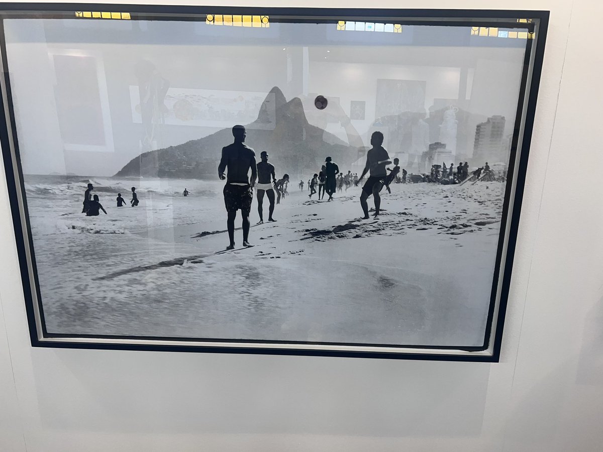 FedexSTi's tweet photo. Miren lo que son esta piezas. Es de la galería de uno de mis mejores amigos en La Rural.
Si te gusta el fulbo esto es para vos. #mapaferia 2024.
También tiene un atelier en Palermo. Se llama Fútbolitis. Mi casa está decorada por el. https://t.co/bB9IDmB5ps