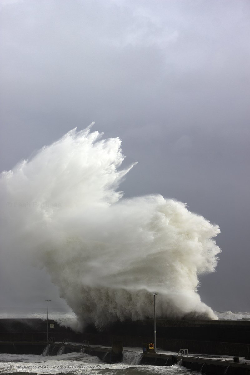 Some big waves at Tramore Pier during high tide #StormKathleen #waterford #Weather