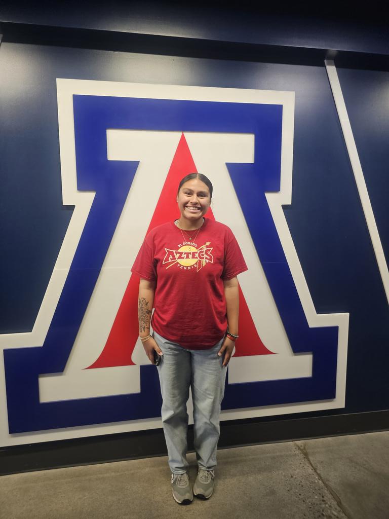 eldopeandhealth's tweet photo. Wildcat Country.... she's arrived! @avila_argelia repping the #AztecEmpire in her spirit shirt in the AZ. Fun morning to start! #AztecPrincess #dancingspirit @EDAztecs_HS @Coach1Martinez @ELDO_GSoccer @SarinanaEDHS @swim_el @ELDO_Tennis https://t.co/QNY6xe9ewN