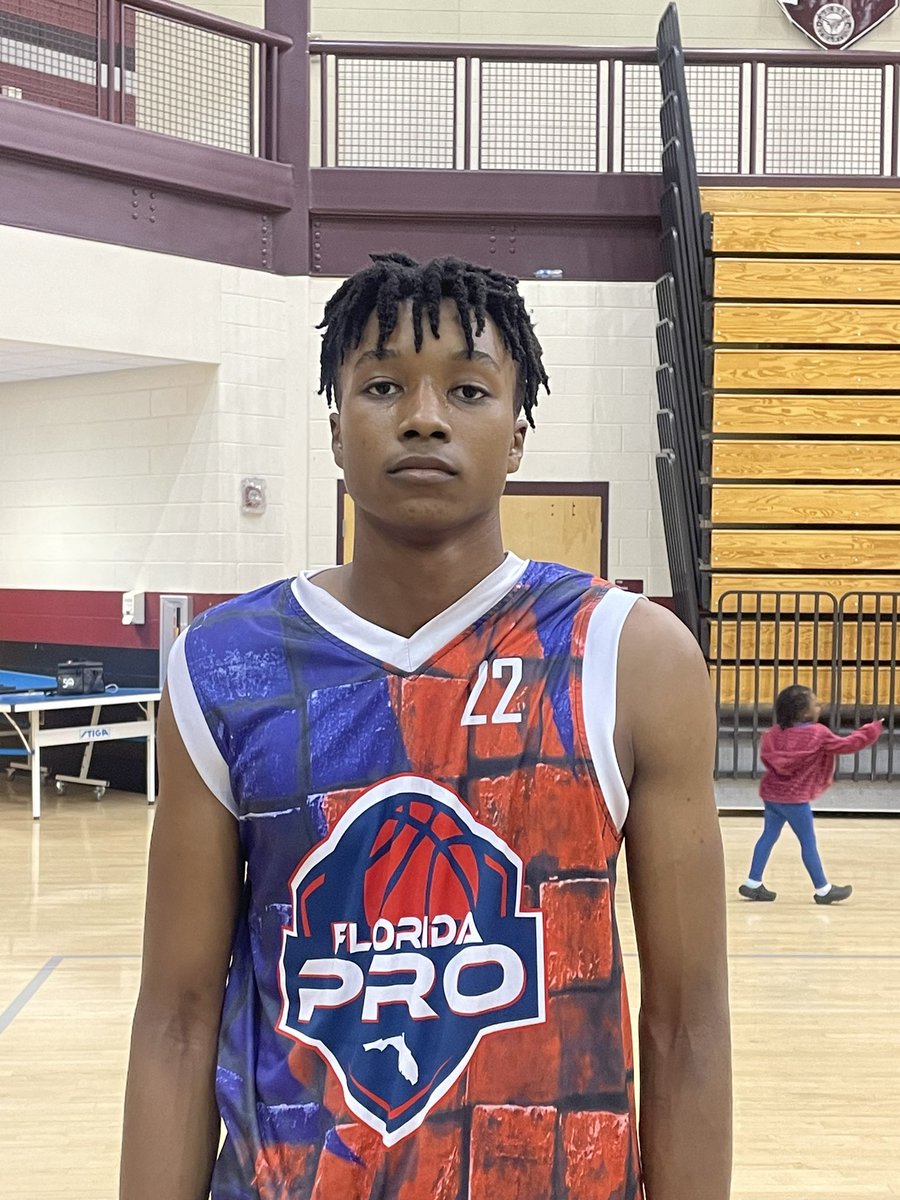 Florida PRO 2027 Key jumped out early and never looked back as they defeated the Atlanta Select Prime 51-21. 

Ethan Matthews (16 points) is a nice looking wing with size and length which allowed him to get into the passing lanes on defense that transitioned into easy buckets.