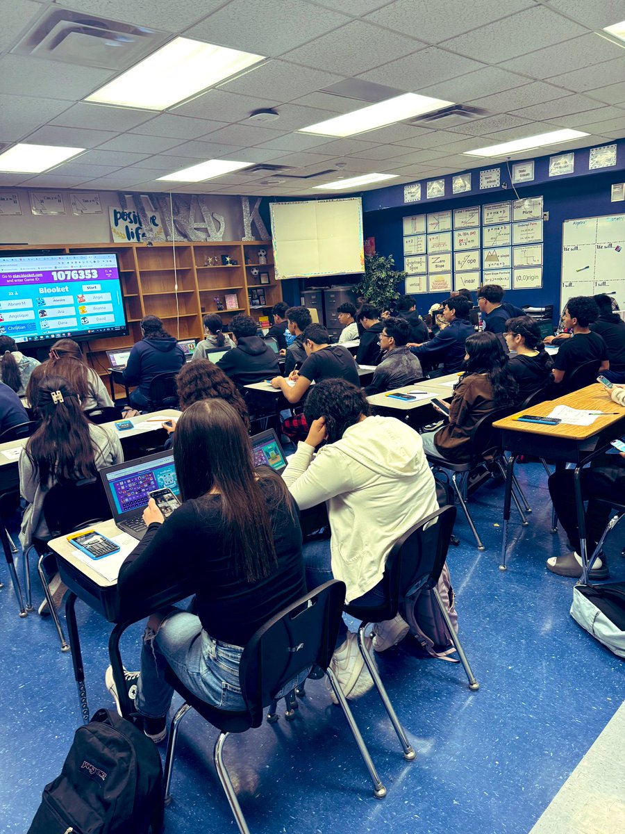 The Algebra 1 team has gone above & beyond to prepare our students for the upcoming EOC! A successful Algebra 1 blitz on this Saturday morning!Great turnout & thank you for all your efforts Math team! @dvtrack @_Dvhs_swimming @lidia_mmt @HSAcademics @DVHSYISD @R_Benavides2 #OFOD