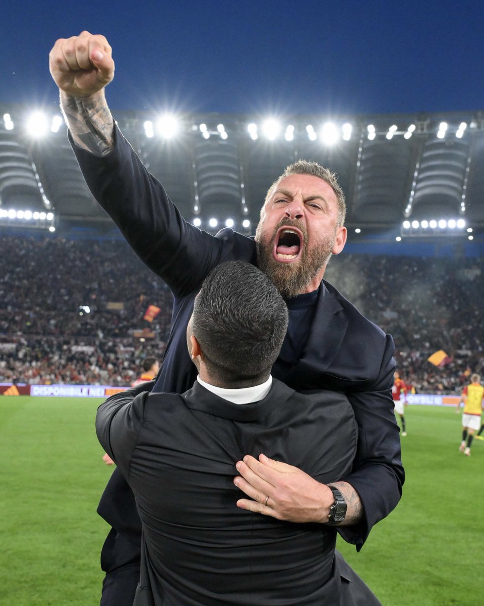 Frame it. 🖼️ 

#ASRoma | #RomaLazio