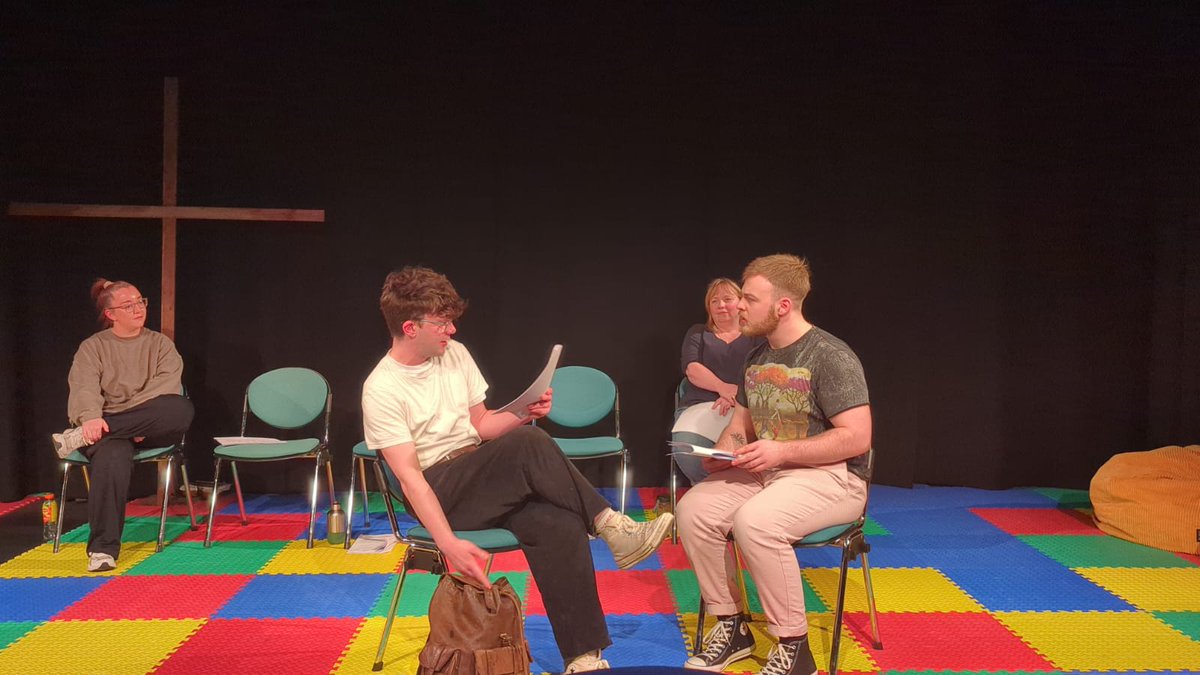 Had the most amazing experience todaay @derbytheatre where I had my short-play performed Huge thanks to the phenomenal Director @RikkiBB and @EmmersonWard for making this possible and the brilliant actors (Also, check out @Josiemwhite 's new play Rotten touring until May)