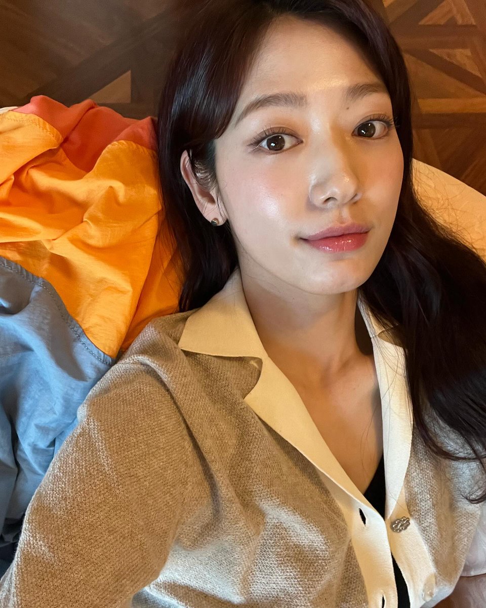 #ParkShinHye IG update 🤍😍 04.07.24