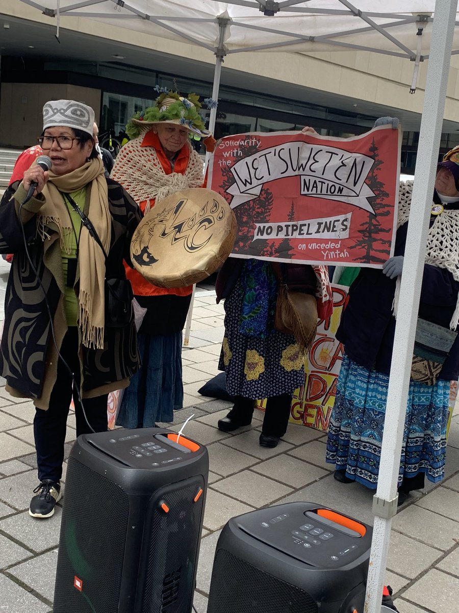 All out with Wet’suwet’en on Fossil Fools Day at RBC headquarters in Montreal. #FossilFoolsDay
