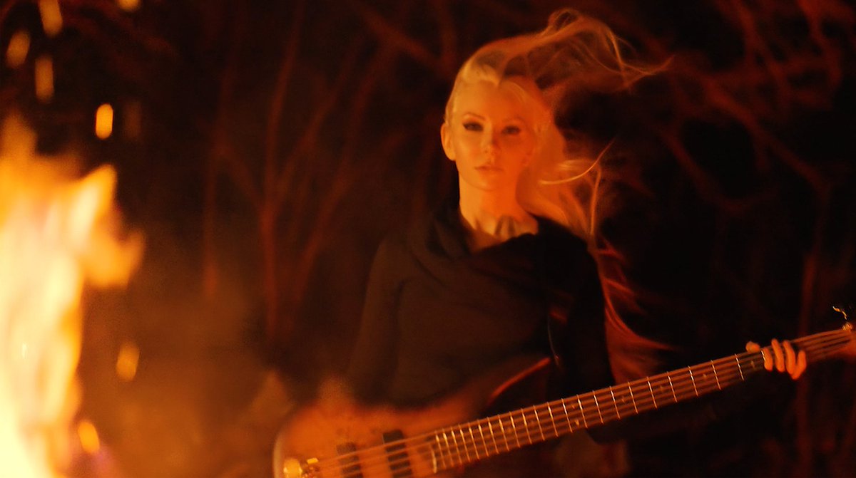 Lishooo's tweet image. I&apos;m on bass in the upcoming @cariosusband music video, releasing on 4-24-24. 
I&apos;ll be joining them for live performances as well. 

📷 @james.t.gregor

.
.
.

#cariosus #metalmusic #techdeath #deathmetal #blackmetal #extrememetal #ibanez #metalhead #metalheadgirl #metalgirl