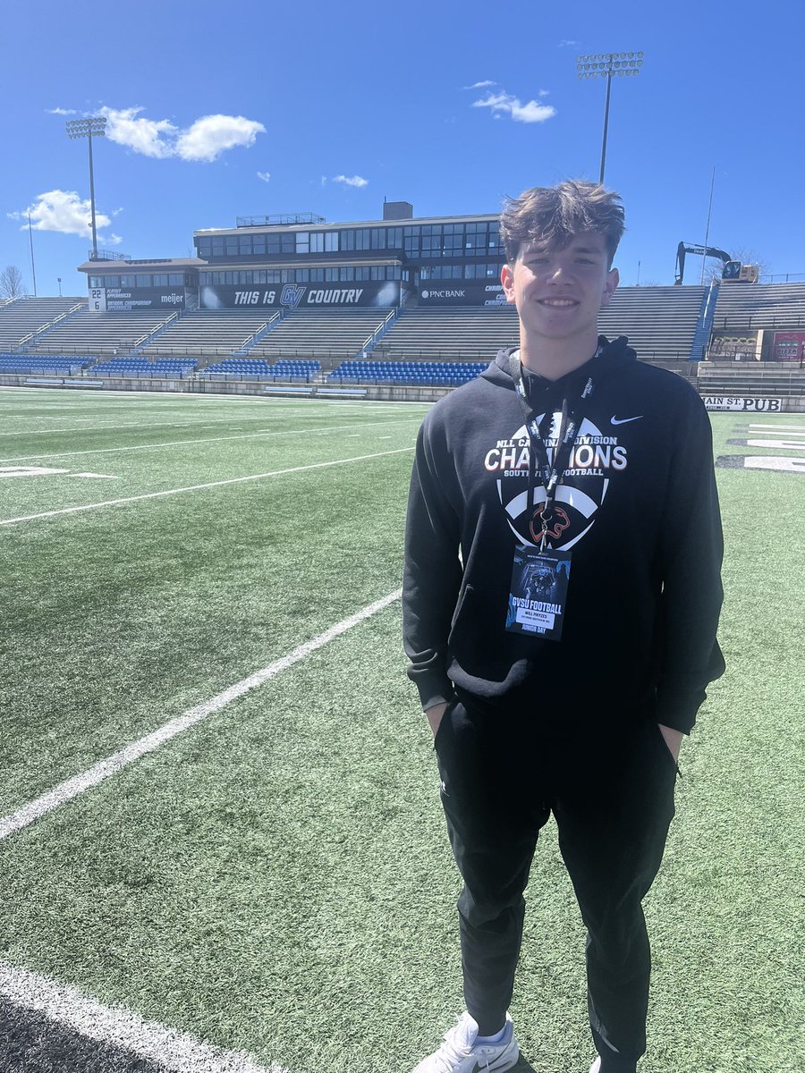 Had a great time an experience at @gvsufootball thank you so much for having me! #AnchorUp @CoachShoeGVSU @CoachRumz58