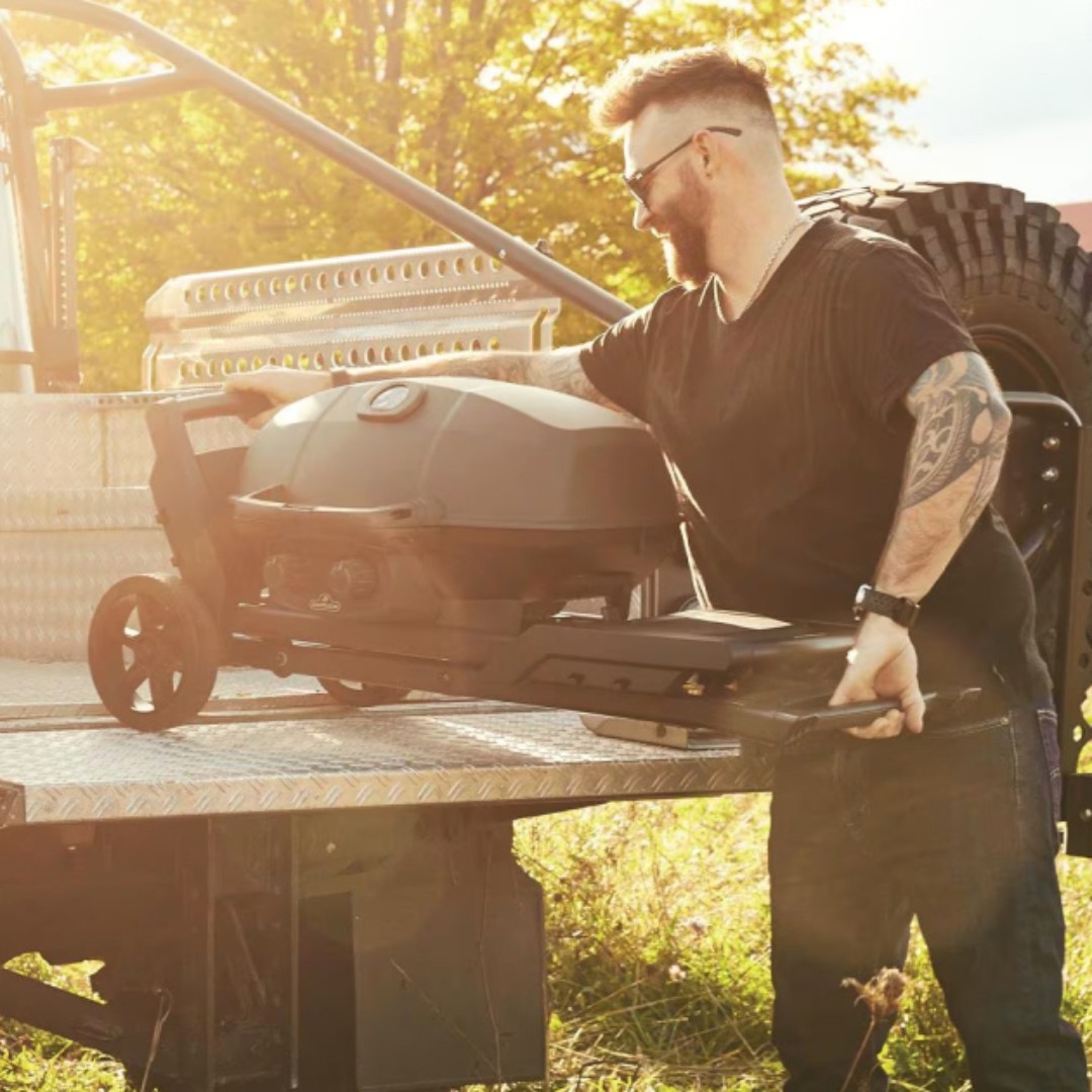 Planning your next outdoor BBQ adventure? Check out this ultimate guide to top-rated portable gas grills! From compact designs to powerful performance, find the perfect grill for your on-the-go grilling needs. 🔥: ow.ly/GpLf50R8xXn