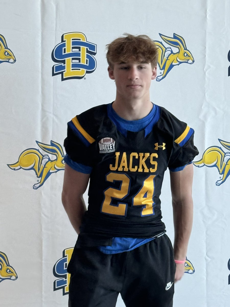 Great visit to South Dakota State! Amazing culture! Thanks for the opportunity <a href="/PeteMenage/">Pete Menage</a> and <a href="/GoJacksFB/">SDSU Football</a>! #lastplay25