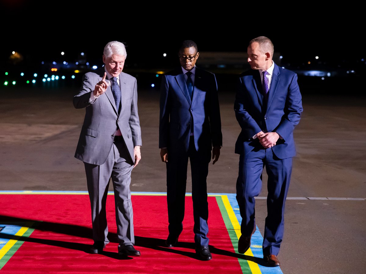 RwandaGov's tweet photo. H.E. Bill Clinton, the 42nd President of the United States arrived in Rwanda for the 30th commemoration of the Genocide Against the Tutsi.   
#Kwibuka30 https://t.co/7r9QJLFTFs