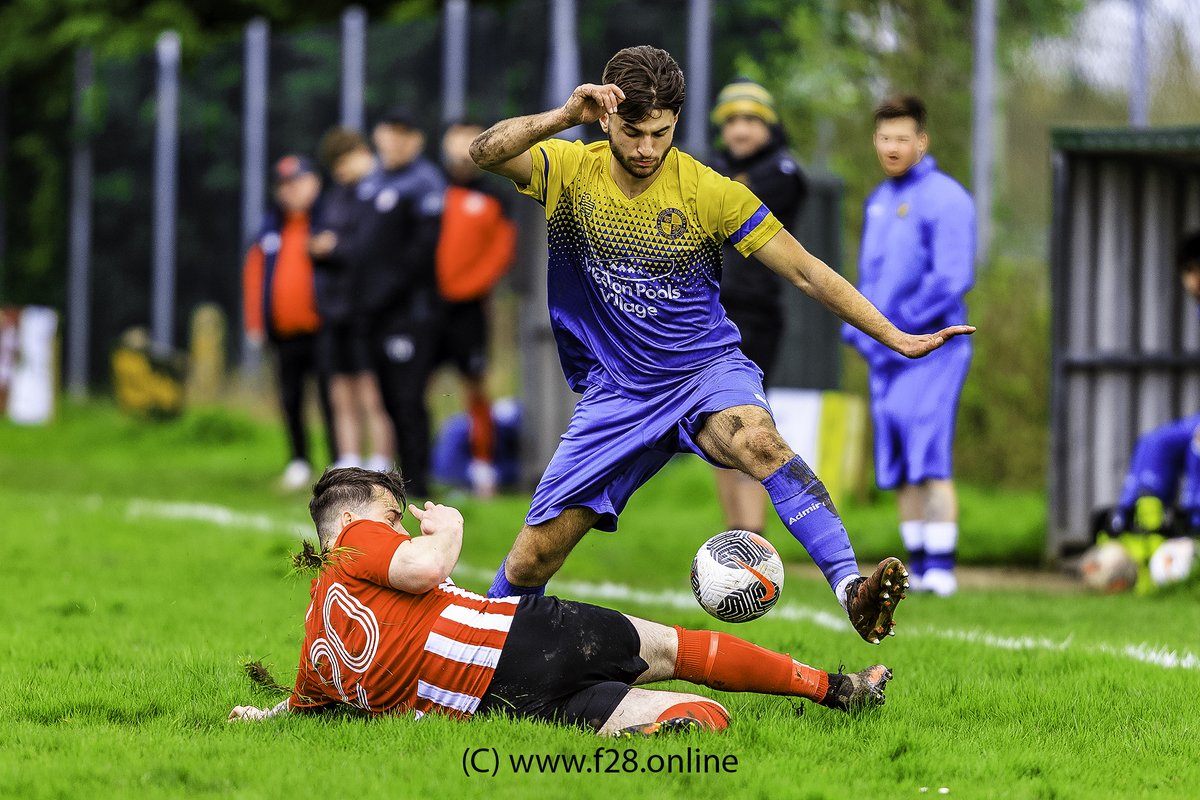 Morda United FC v Shifnal Town FC 1964 (1 - 2) in The Salop Leisure Premier League @MordaUnitedFC @ShifnalTown1964 @SalopLLeague @CTSport A few game photos here ... flickr.com/photos/1958865… Please credit F28.Online if you publish any photo