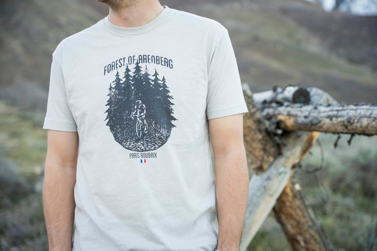 threadandspoke's tweet image. Who else can't wait to see the chaos unfold this weekend at Paris-Rouabix?! Tune in tomorrow to witness the madness 🤯

#threadandspoke #parisroubaix #springclassics #cycling #lesmonuments #cobbles