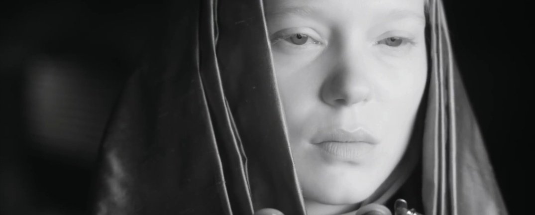 badpostseydoux's tweet photo. léa seydoux as lady margot fenring https://t.co/ZJysyna53W