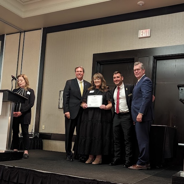 BlackmoreBears's tweet photo. Congratulations to Mrs. Denner on her recognition as District Elementary Teacher of the Year! Today all Region IV nominees were recognized and Mrs. Denner was named a SEMI-FINALIST for Kansas Teacher of the Year! #KTOY #BEfamily #PartOfThePride https://t.co/REzBeLZwA0