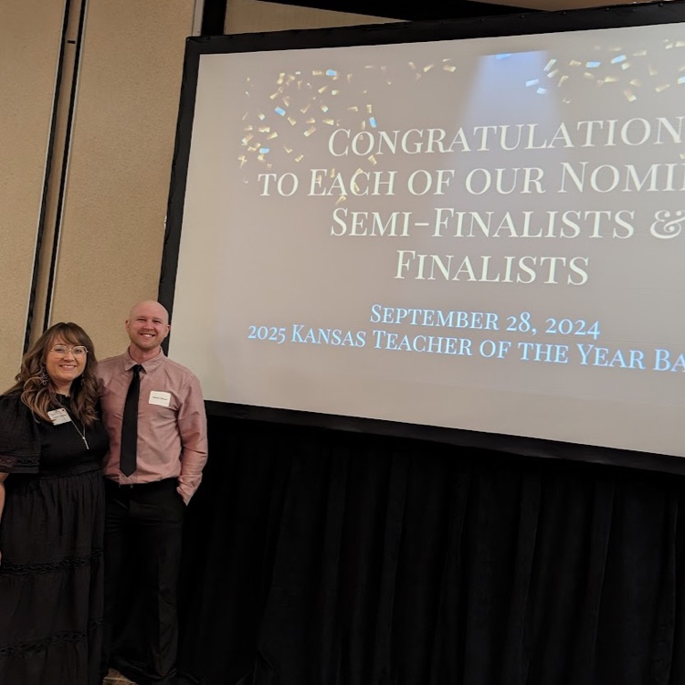 BlackmoreBears's tweet photo. Congratulations to Mrs. Denner on her recognition as District Elementary Teacher of the Year! Today all Region IV nominees were recognized and Mrs. Denner was named a SEMI-FINALIST for Kansas Teacher of the Year! #KTOY #BEfamily #PartOfThePride https://t.co/REzBeLZwA0