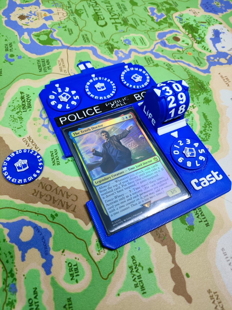 GrisAtelier's tweet photo. Os presento las cajas y paneles de commander para magic.
Temáticos de la Tardis de Dr.Who y la maquina de nuka cola / pipboy de Fallout. Espero que os gusten.
Ya disponibles en la web
https://t.co/XOXTW91avU https://t.co/epSpXNxL1v
