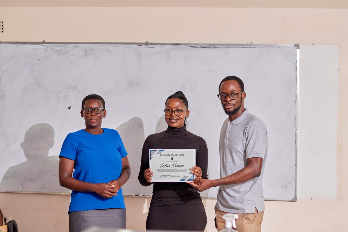 osm_zimbabwe's tweet image. This is how we end our exciting events - Certificates of participation! 
(Adopted from the @osmafrica monthly Mapathons) 😁

Thank you everyone who came through and mapped in response to the #ZimbabweDroughts