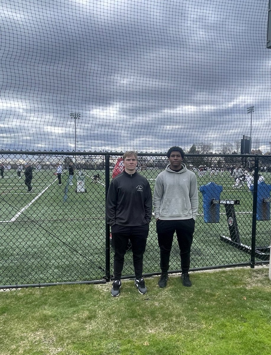 Thanks to @BrownU_Football for having @NaheemRidore and @CamAieta22 today at Junior Day. Fun day watching the Bears practice!