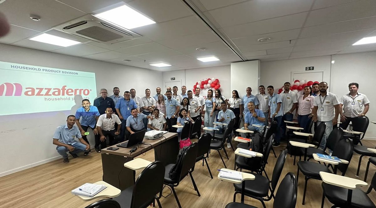 mzf4household's tweet image. Reunião com a Compare em #Juazeiro (Bahia), informando quem somos, o que queremos, quem são nossos concorrentes diretos, performance dos negócio em 2023 e qual o nosso objetivo para 2024.
Antônio Luiz Ferraz | Gerente de Negócios
#MZF4 Household: uma unidade de negócios da MZF4®.