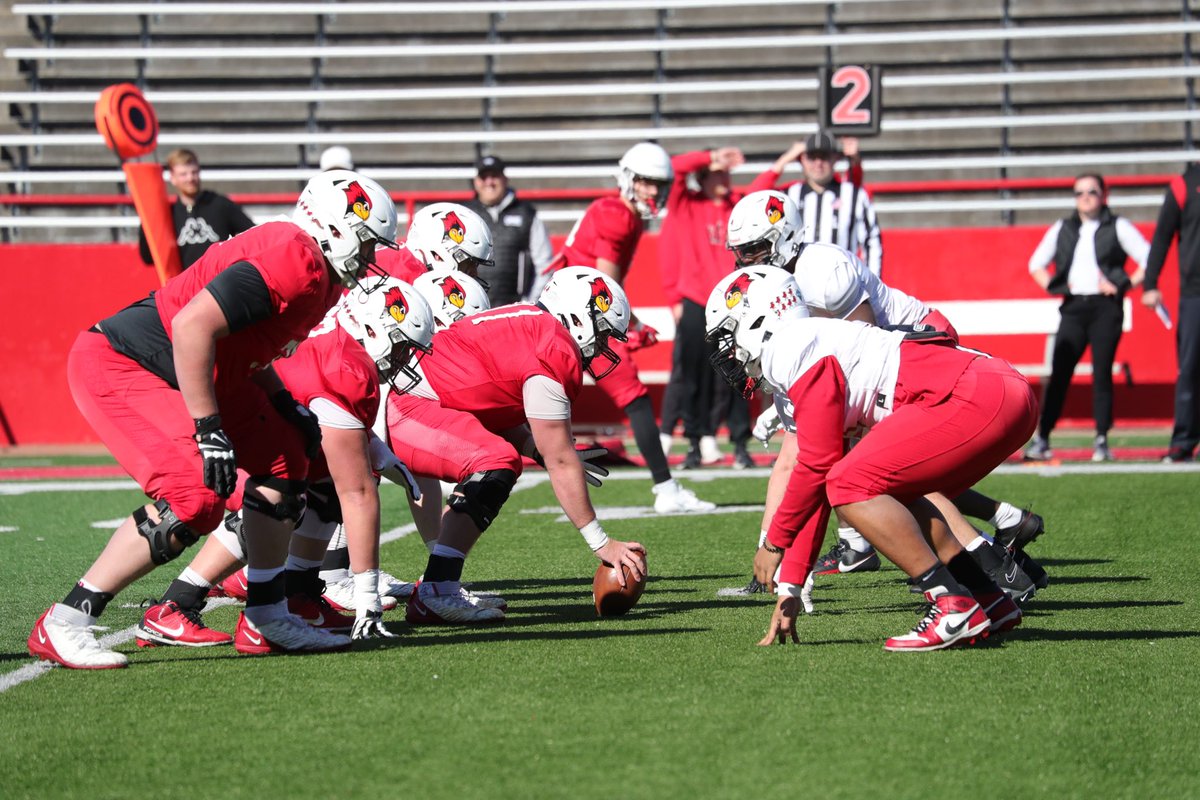 RedbirdFB's tweet photo. Scrimmage 2 in the 📚 https://t.co/i7wwSSrSNA