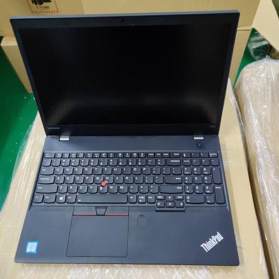Lenovo thinkpad L590 15.6” FHD display Intel core i5 8th gen 8GB RAM 256GB SSD Keyboard light Fingerprint and face unlock options Laptop and charger only 160k