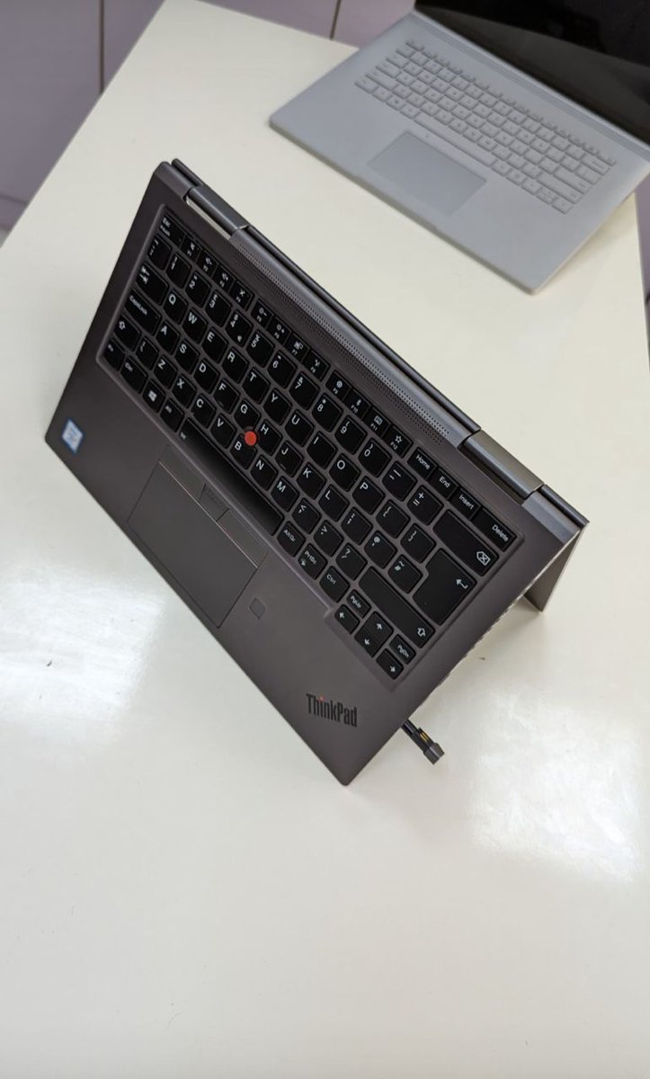 Lenovo Thinkpad X1 Yoga Gen 4 Intel core i7 8th Gen 512GB SSD 16GB RAM 2.5k display Pen x360 backlit 490k