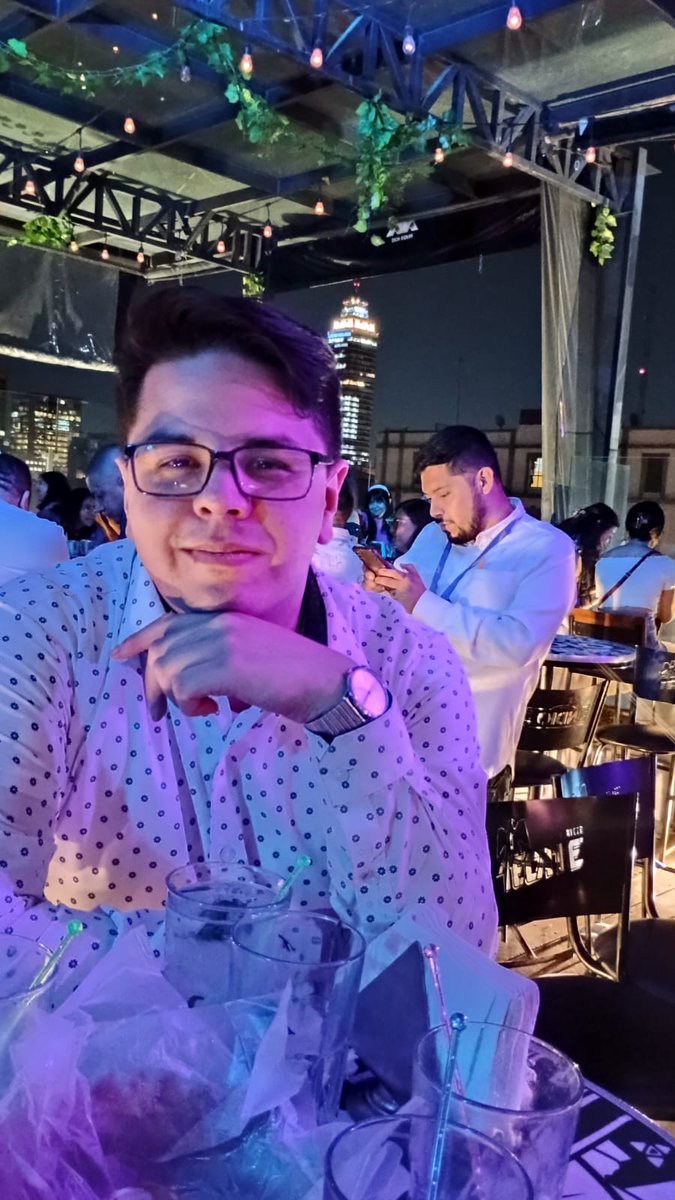 O Wicho 0 tweet media