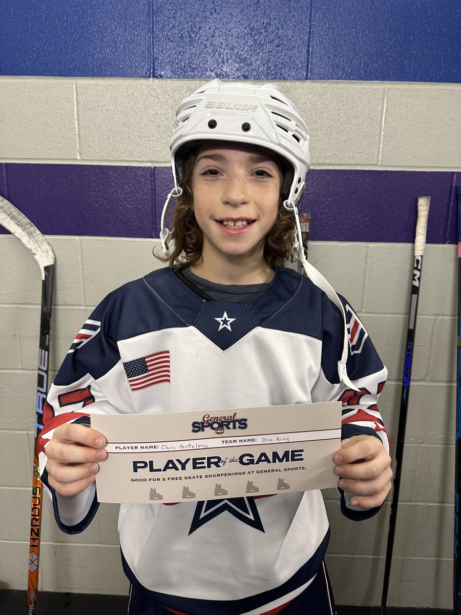 YEL 2012 Blue Army > MN Lakers (7-3) Chris Montelongo had a hat trick in his Army debut and was named @GeneralSportsMN POTG. Eli gets his skates sharpened 5x at GS for free.