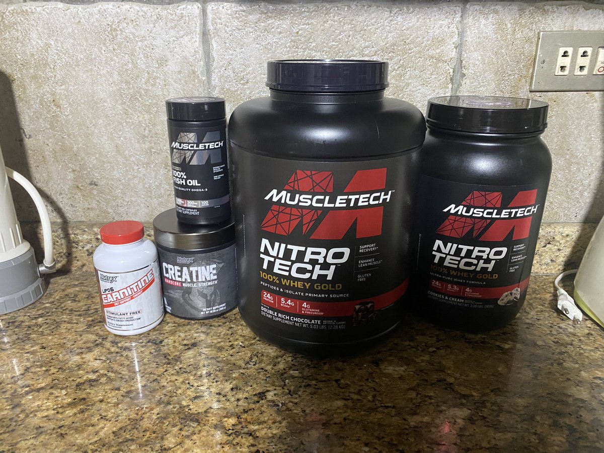 My Protein Collection And Creatine And Lcarnatine And Fishoil @MuscleTech  #Gym #Sports #GymTime #Lebanon #Lebanese #Protein #ProteinDiet