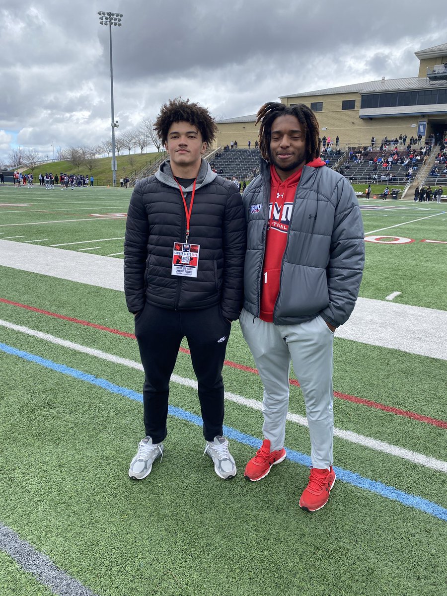 Had a great time at the RMU spring game today! Met Seton-LaSalle Alumni @jshegog_1! Looking forward to coming back. @coachtyler34 @80sCane57 @RMU_Football @SLS_Football @210ths