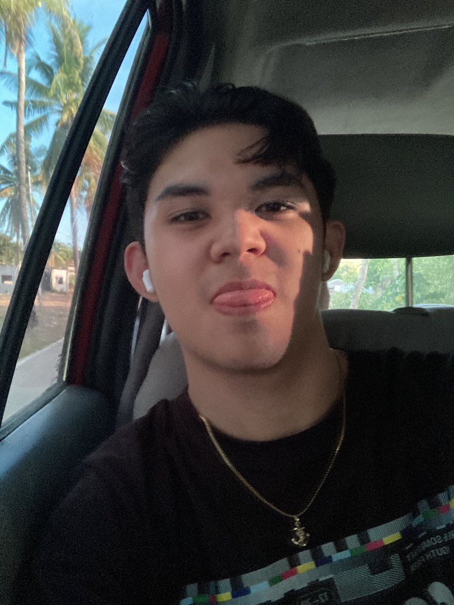onlyantonb's tweet photo. randomly dropping these here >_< https://t.co/1CCSVCmwCq