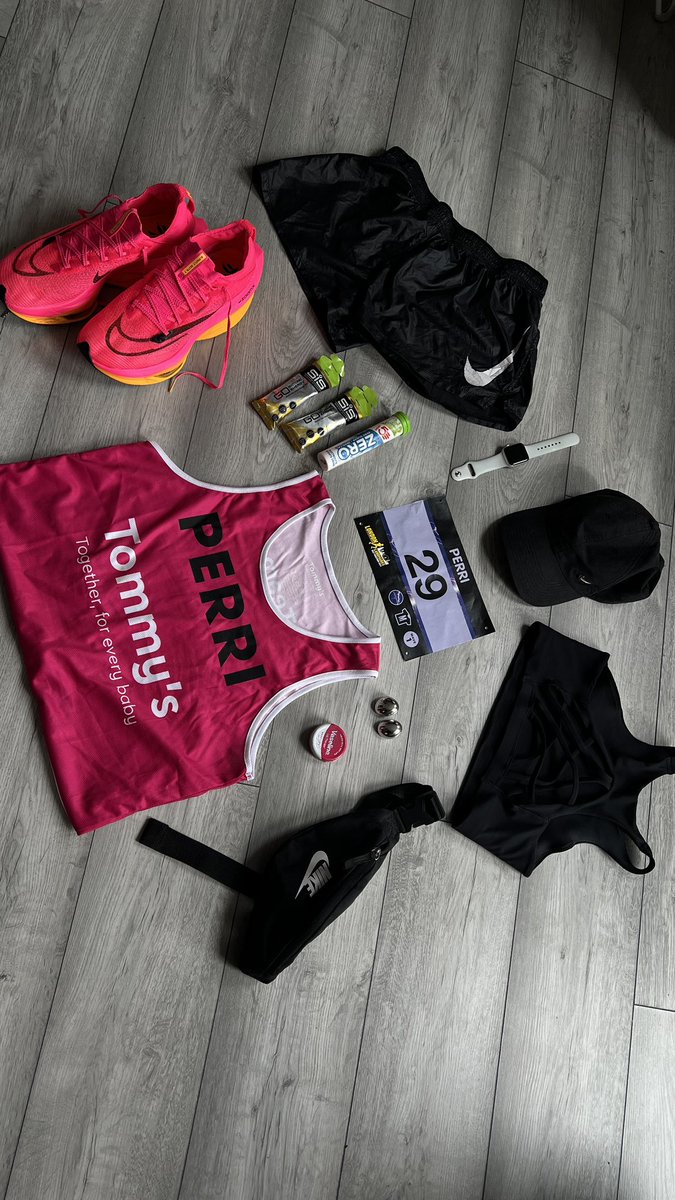 Perri Shakes Drayton (@shakesdrayton) on Twitter photo Ready for <a href="/LLHalf/">London Landmarks Half Marathon</a> <a href="/nikelondon/">nikelondon</a> <a href="/tommys/">Tommy's</a> bring on the half marathon 🏃🏾♀️ Ready for <a href="/LLHalf/">London Landmarks Half Marathon</a> <a href="/nikelondon/">nikelondon</a> <a href="/tommys/">Tommy's</a> bring on the half marathon 🏃🏾♀️