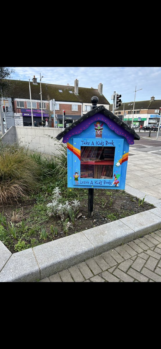 My favourite thing about Crumlin is this little take a book leave a book box for kids 😄