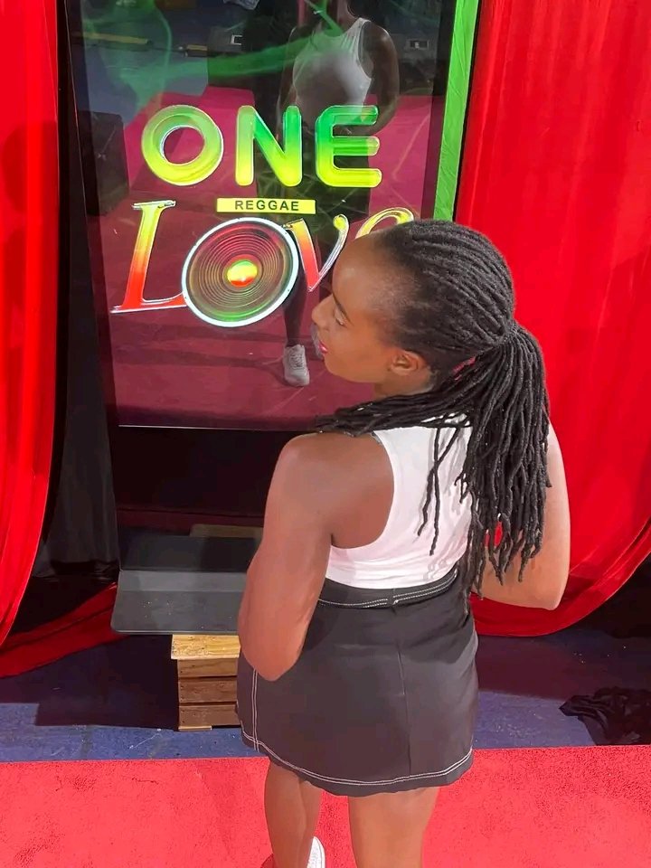 @OneLoveCTV @talliaoyando @citizentvkenya Watching live from pipeline shaw kichwa tuuu. Big up  @RahimMPaul1 @dampheensanga @freddiewamatund @I_MACDONALD @OnjiroMapesa @freddiewamatund @ChegeAloysiu.#OneLove