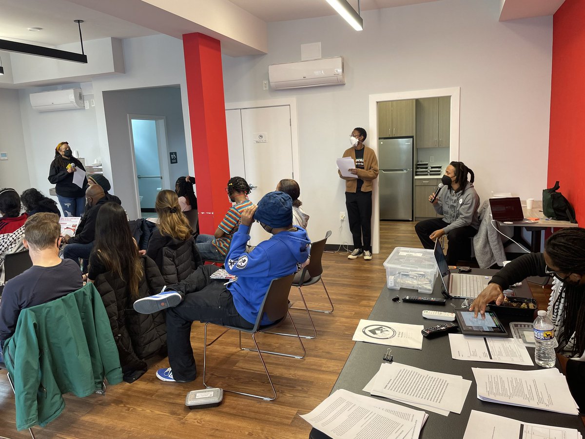 MXGM_DC's tweet image. 1/#SecureDC is a clear attack on Black DC. It is a clear assault on Black young people, poor &amp;amp; working class Black communities, &amp;amp; communities of color. Today we join @DMVBlackLives @PACAdmv @StopCopTerrorDC with @CivRightsCorps to share what is now the law of the land in DC…