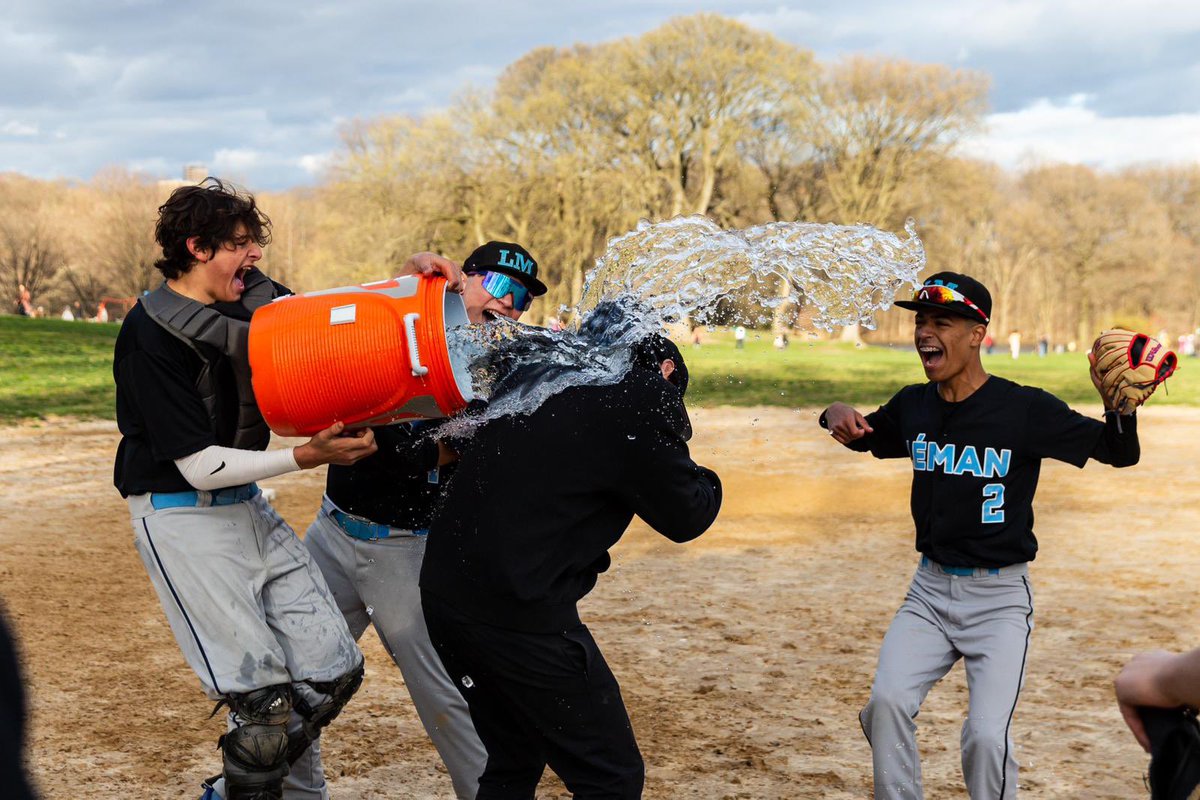 The high school team I coach won for the first time in a year yesterday. I love baseball.