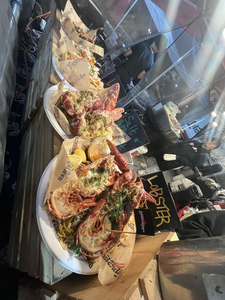 liketosweet's tweet image. This amazing lobster plate at 626 Night Market San Diego @lobsterdamus #626nightmarket #foodfestival #foodie #lobster