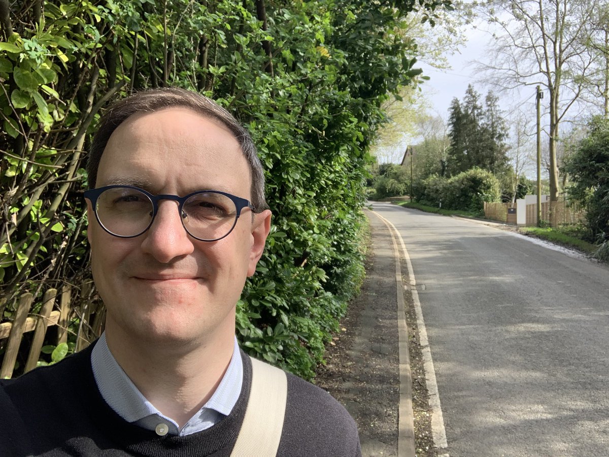 Fantastic to be out with the Lib Dem team across Great Paxton ward today, speaking to residents in Toseland, Yelling and Abbotsley as well as Great Paxton itself! Really great to hear more and more residents supporting the Lib Dems in all the upcoming elections here! 🔸🔶🔸🔶🔸