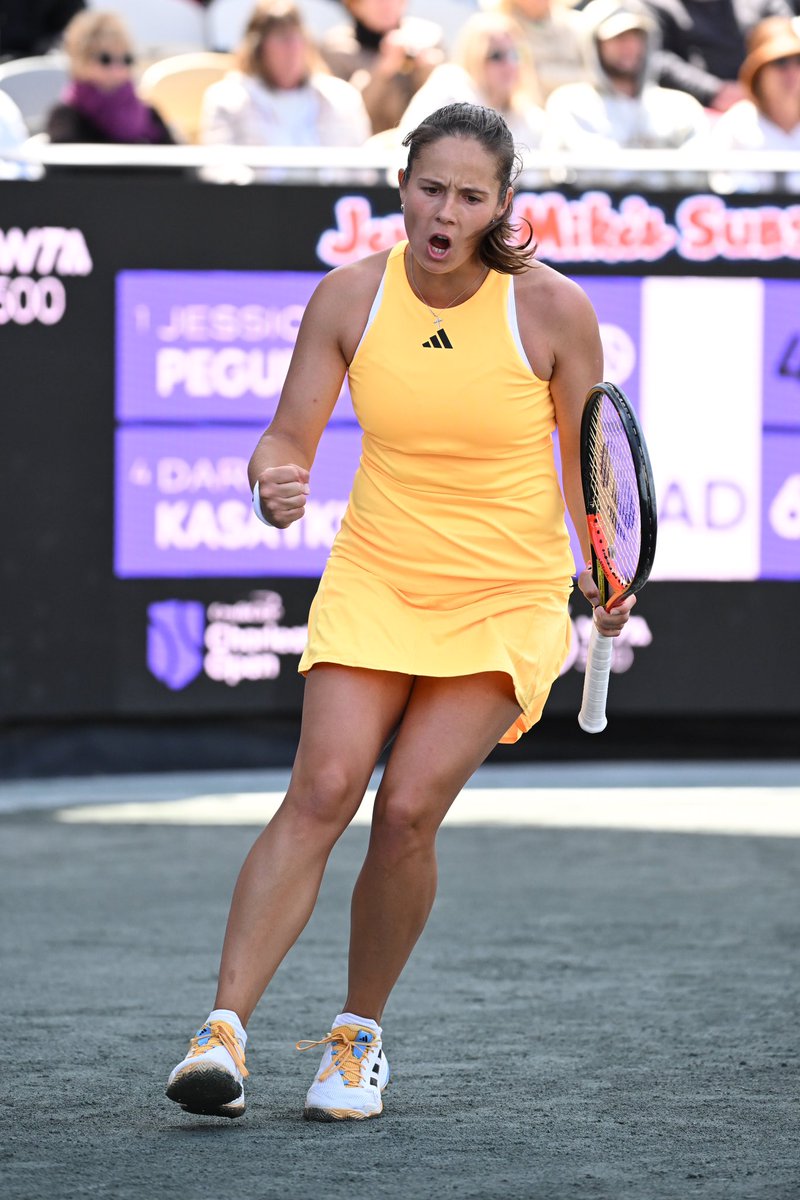 3rd Final of the Year 👏 Former champ @DKasatkina finds a way past Pegula, prevailing 6-4, 4-6, 7-6 for a spot in Sunday’s championship! #CharlestonOpen