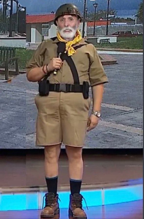 VARGASofiaL's tweet image. Listos los dos primeros  VOLUNTARIOS   PARA    INVADIR LA EMBAJADA DE ECUADOR EN CD MX