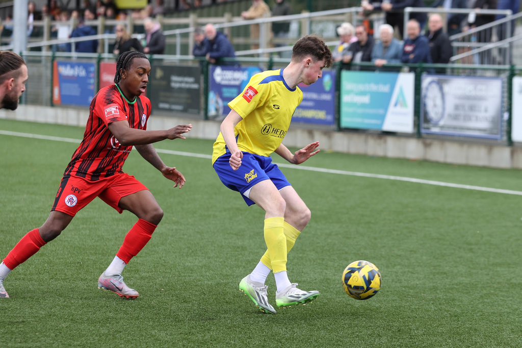 Congratulations to Ollie Mason for scoring his first senior goal for the club in today’s game. Also assisting for our equalising goal! Growing in stature, leading by example 👏 #WeAreAscot #UpTheYellas