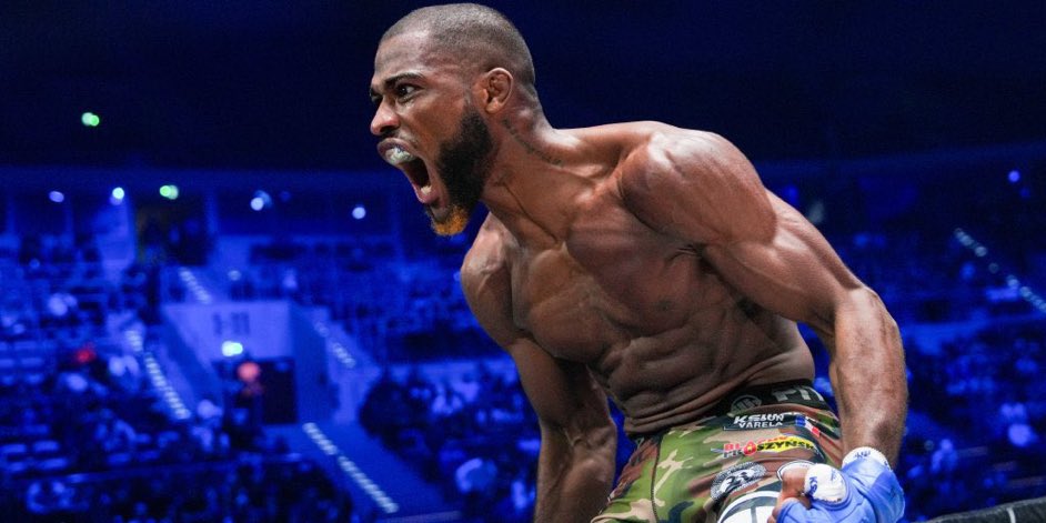 100MMA__'s tweet image. Bientôt à notre crack WILSON VARELA 🔥🇫🇷

S’imposer ce soir face à Marian
Ziolkowski 🇵🇱 serait un énorme coup 

#KSW90  | #KSWParis