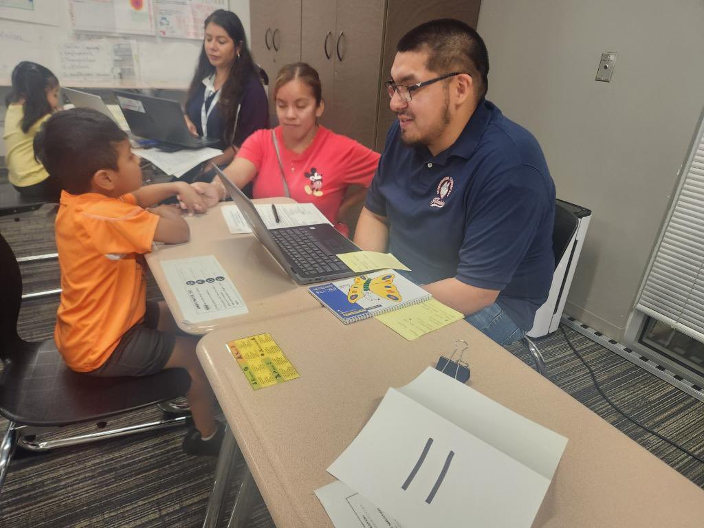 It was a great time at the @HISDECH Pre-K Fair getting our future Huskies ready for school! @HISDNorthDiv