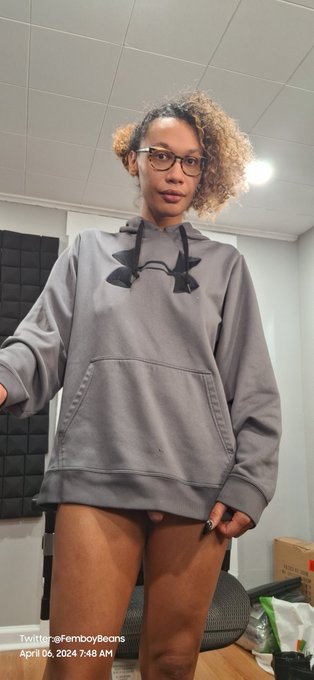 Good afternoon, everybody! https://t.co/OGqxN7a5ZD