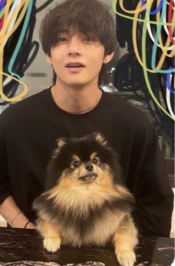 Yeontan_VBTS's tweet photo. Thank you for putting up with the pain, not giving up and staying alive. Even though it
must have been hard on you. T hope we can creafe a lifetme of happy memories. I want to
see you all grown up. 💜V💚
💜#Taehyung #YeontanVBTS #V_FRI_END_S #V_FRI_END_S 
#Yeontan_VBTS #Yeontan_VBTS 
We purple you #Yeontan_VBTS