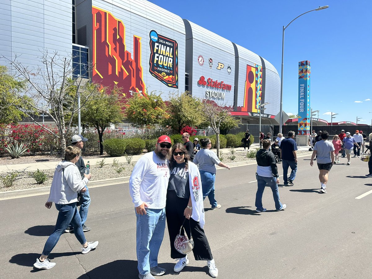 Our Rhoads House for today! Happy #final4