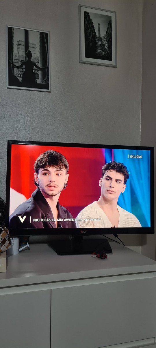 anthe_sig's tweet photo. Due bronzi di Riace #amici24 #giovannitesse #NICHOLAS https://t.co/JhwwMSJvcj