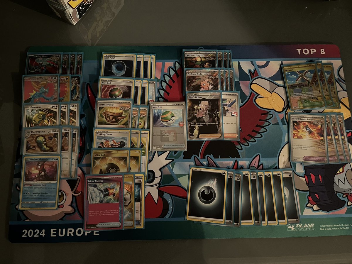 I made top 8 at EUIC with Roaring Moon/Dudunsparce! The deck insane and super consistent. Huge shoutout to everyone who supported me during both days, it means the the world🙌🏻🙌🏻